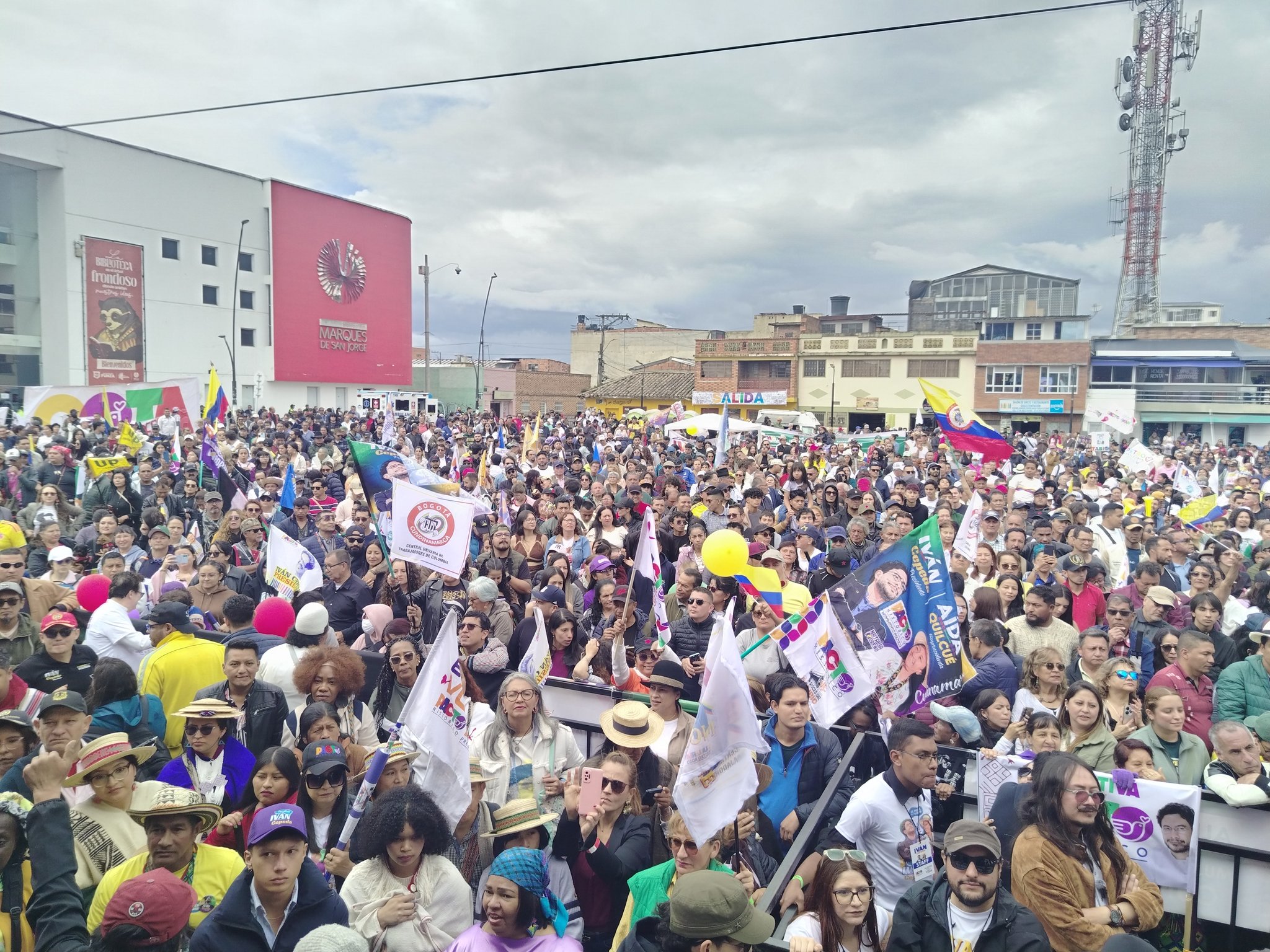 Memorable manifestación de apoyo a Ivan Cepeda y Aida Quilcué en Funza
